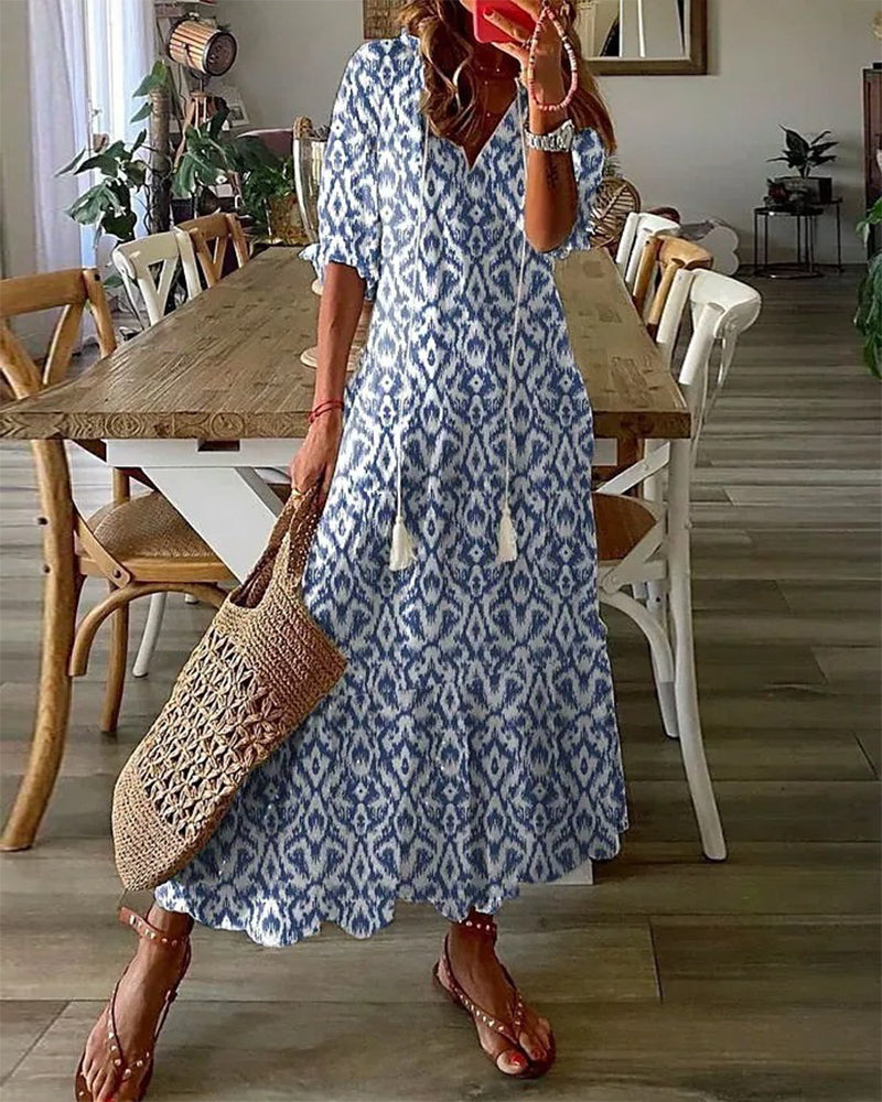 Andrea - Vintage V-Neck Dress