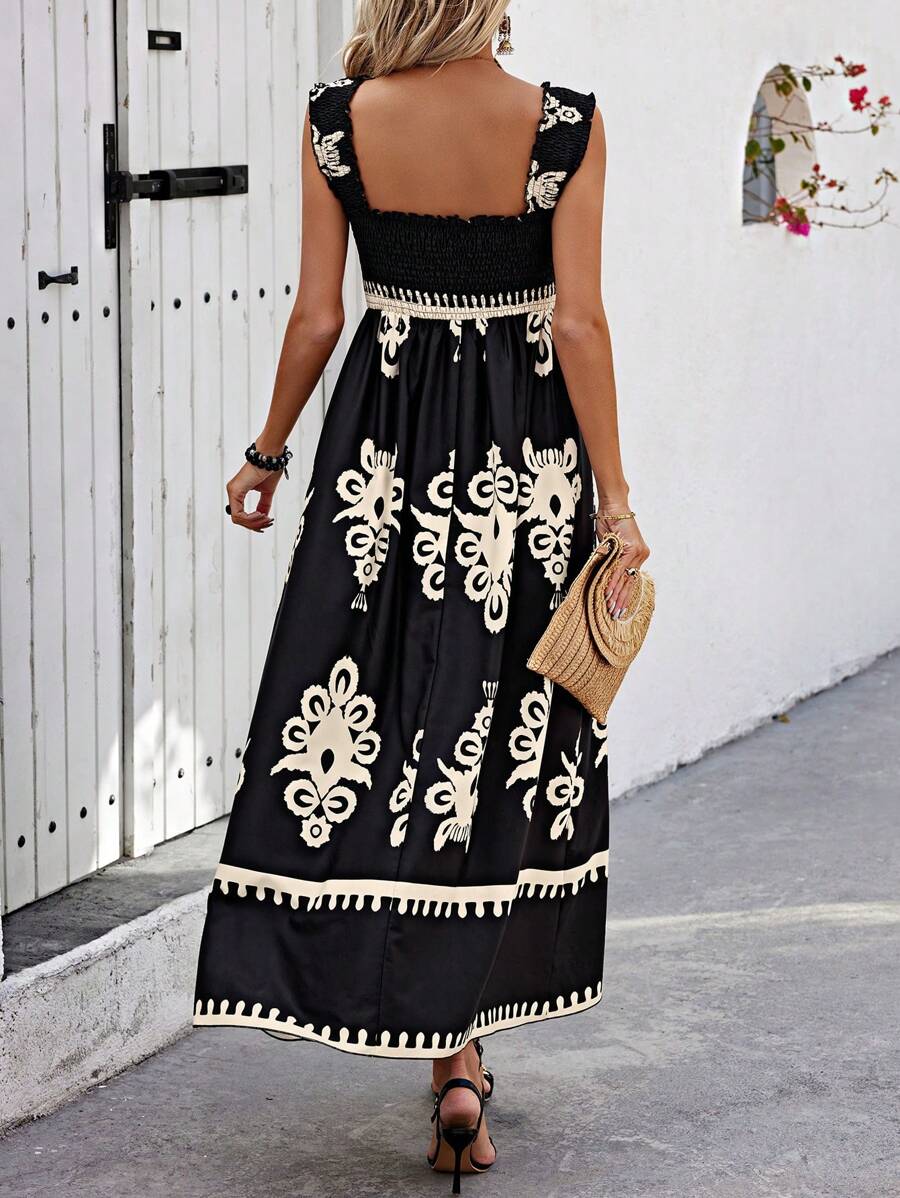 Valentina - Chic Square Neck Dress