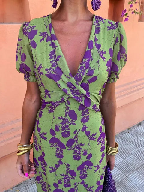 Lucinda - Floral Pleated Dress