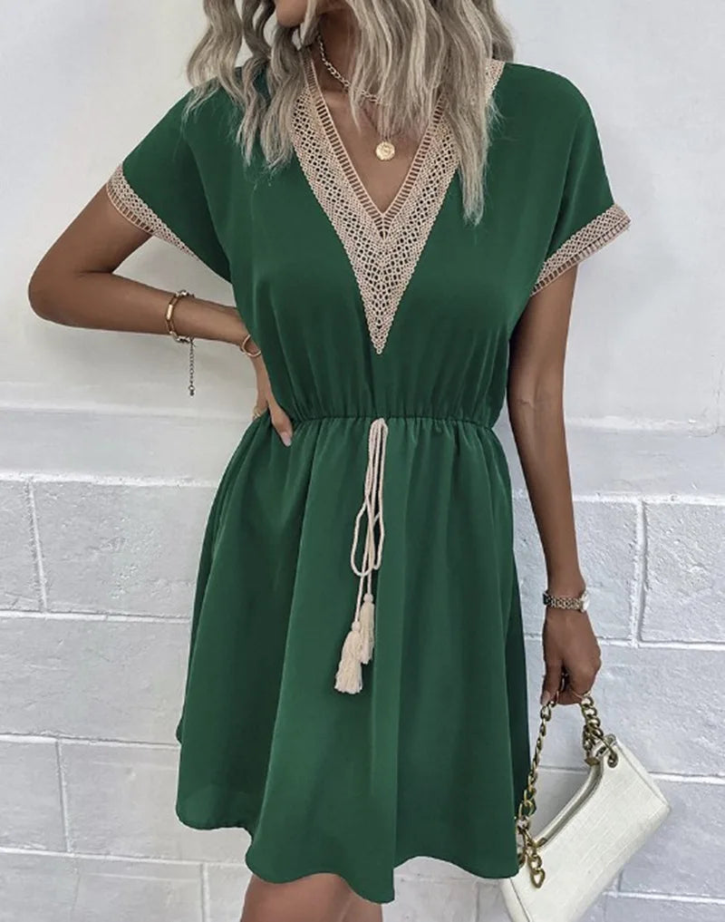 Josephine - Chic V-Neck Dress